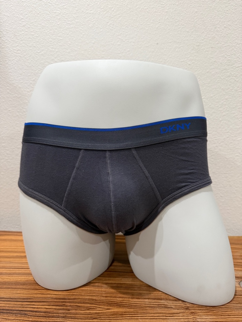 DKNY Men's cobalt Stretch Briefs - Picture 2 of 8